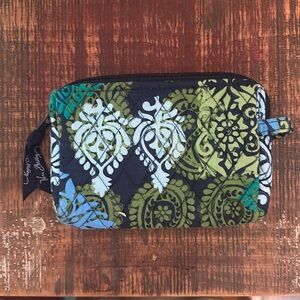Vera Bradley Pouch